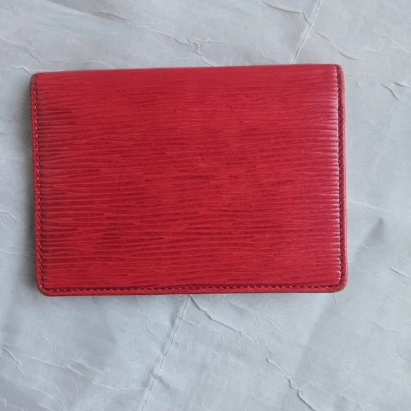Louis Vuitton Card Holder Epi Red Leather  - Picture 2 of 12